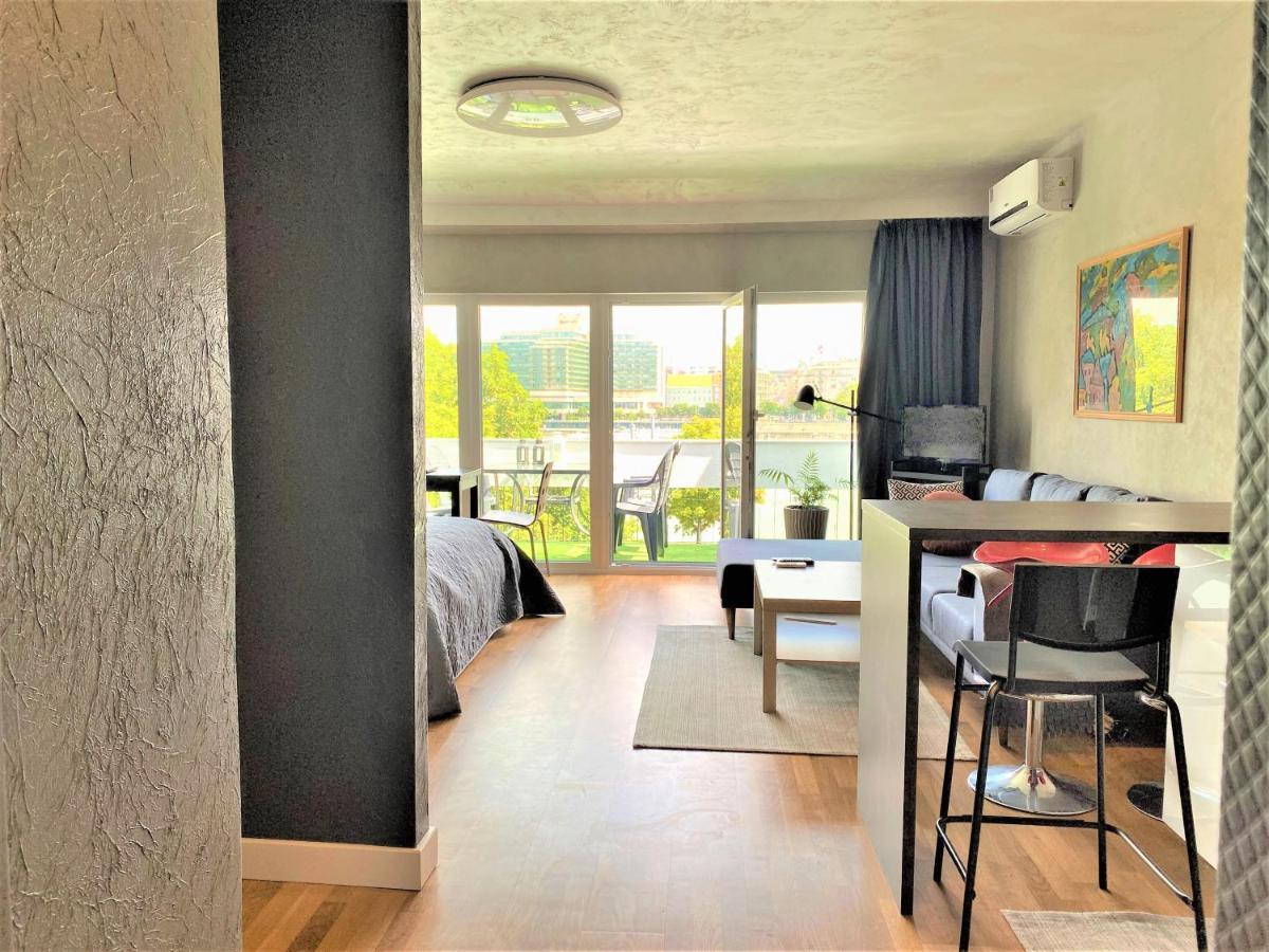 Danube View Artapartment With Balcony Budapest Eksteriør bilde